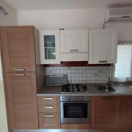 36 Di Pescoluse * مارينا دي بيسكولوس